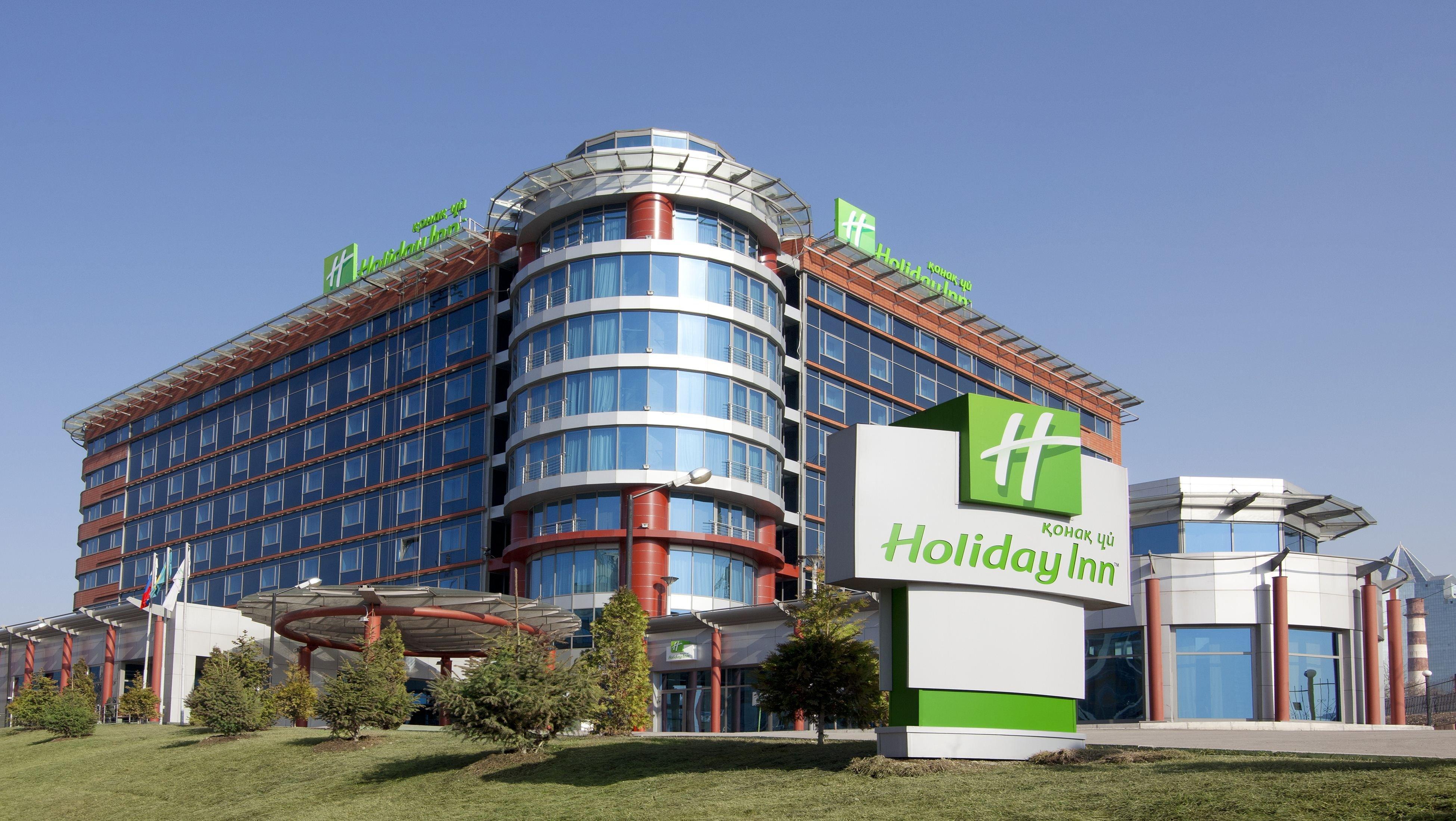 Holiday Inn Almatı Dış mekan fotoğraf