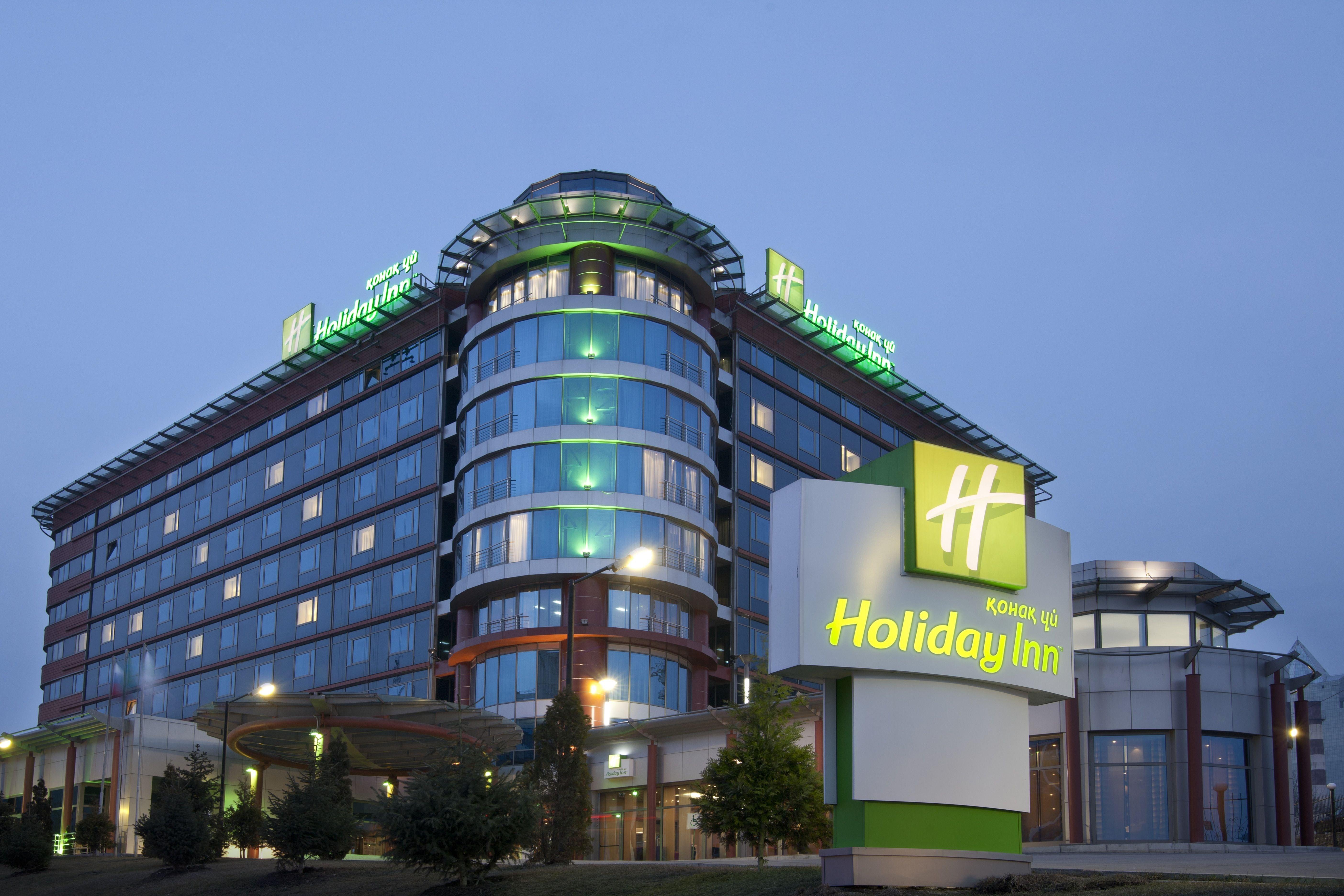 Holiday Inn Almatı Dış mekan fotoğraf